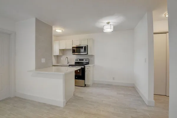 $1,650 | 525 South Broadway, Unit D, Lantana, FL 33462