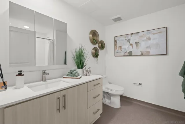 $2,495 | 2724 El Cajon Boulevard, Unit 604, San Diego, CA 92104