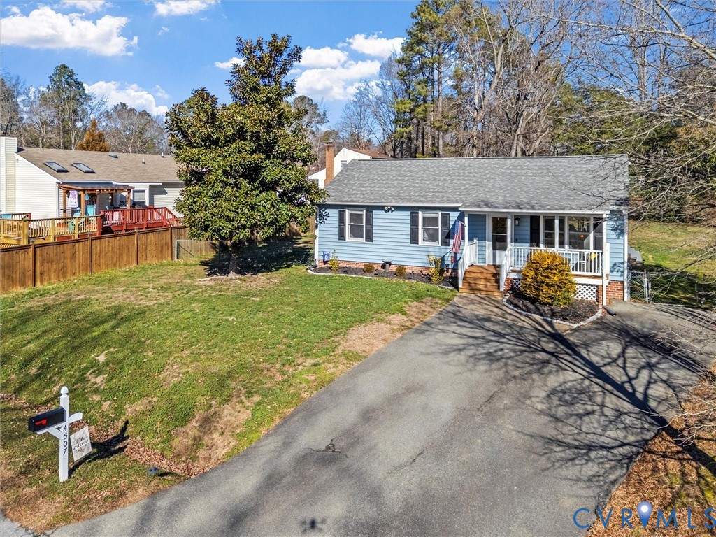 4507 Parrish Branch Road Midlothian, VA 23112 - Photo 8 of 40 a view of a house with a yard