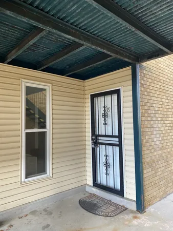 $155,900 | 555 North Dupont Avenue, Unit B39, Madison, TN 37115