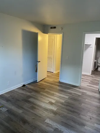 $155,900 | 555 North Dupont Avenue, Unit B39, Madison, TN 37115