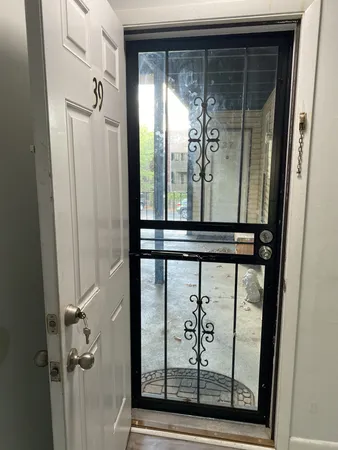 $155,900 | 555 North Dupont Avenue, Unit B39, Madison, TN 37115