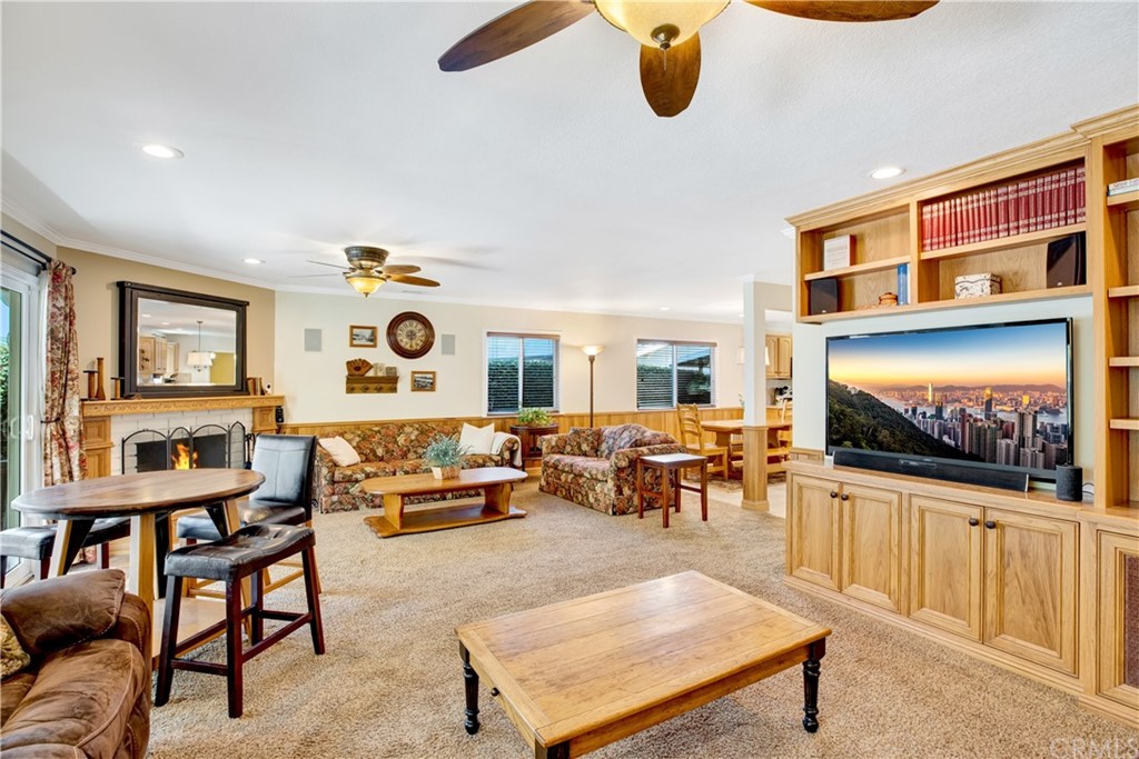 844 Eastman Place San Pedro, CA 90731 - Photo 18 of 44 a living room with furniture and a flat screen tv