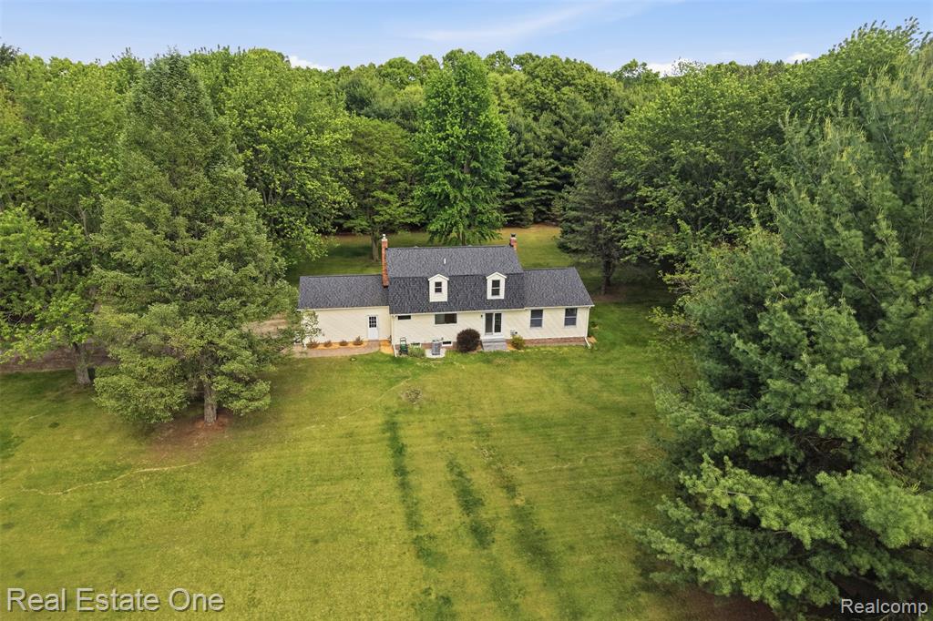 1765 Rowe Road Milford, MI 48380 - Photo 57 of 61
