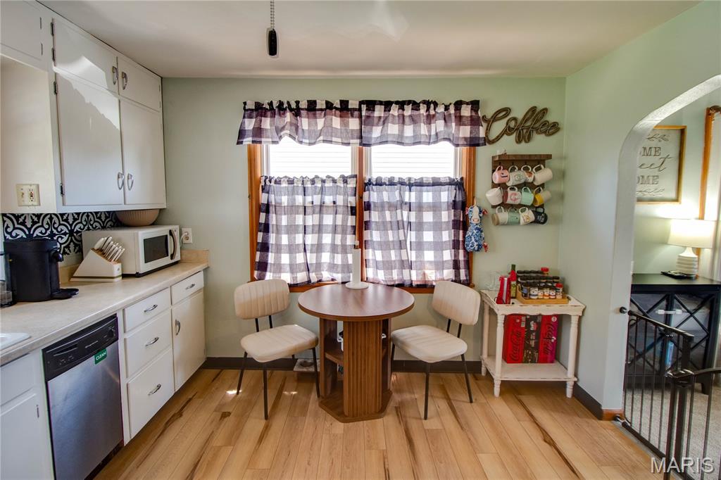 315 Doerr Street Roxana, IL 62084 - Photo 11 of 30 Gallery Image 11