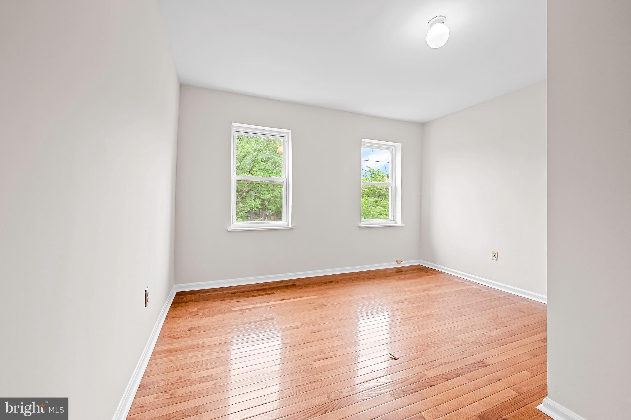 752 Ramsay Street Baltimore, MD 21230 - Photo 15 of 17 Second Bedroom