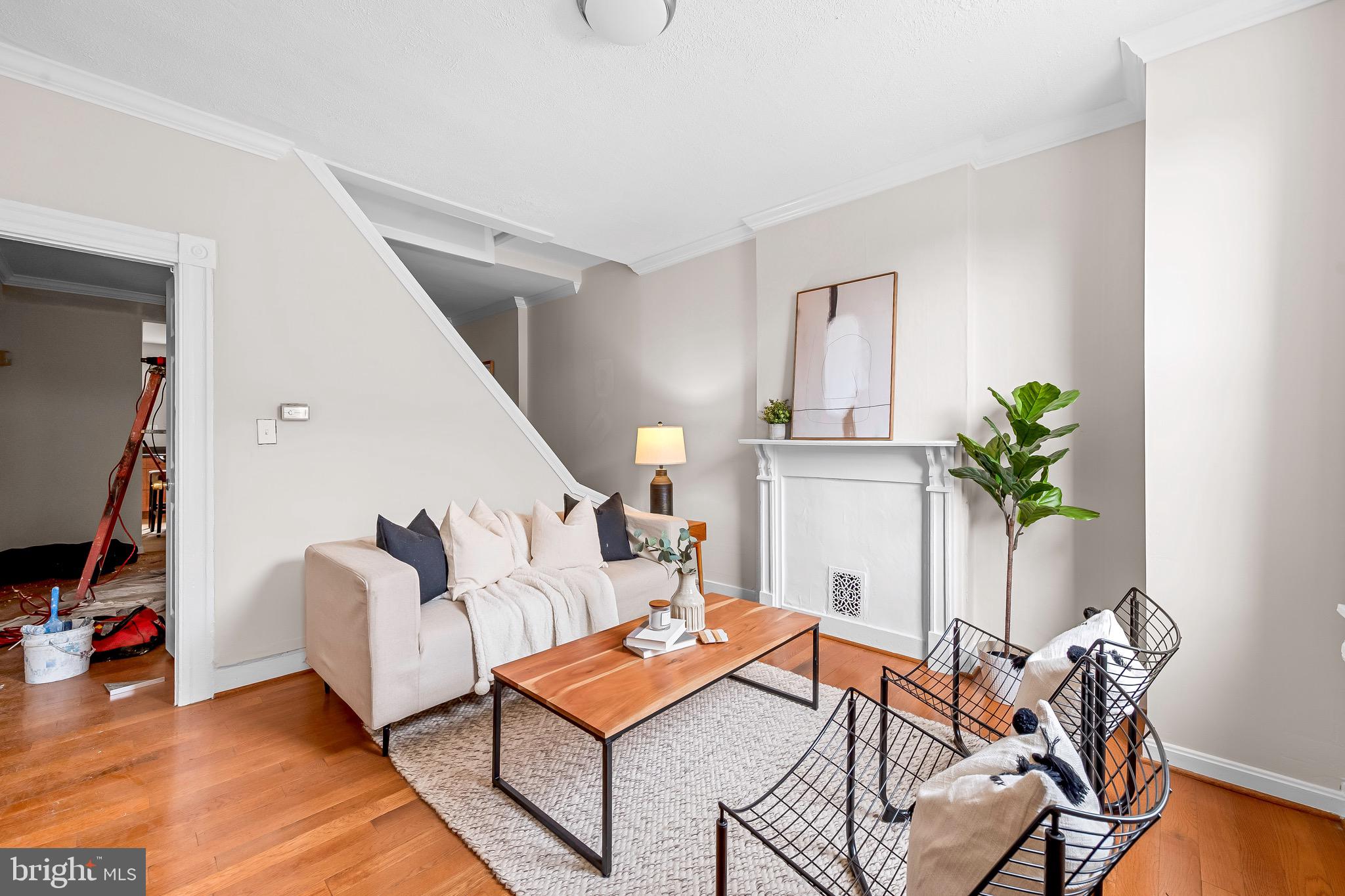 752 Ramsay Street Baltimore, MD 21230 - Photo 3 of 17 Living room