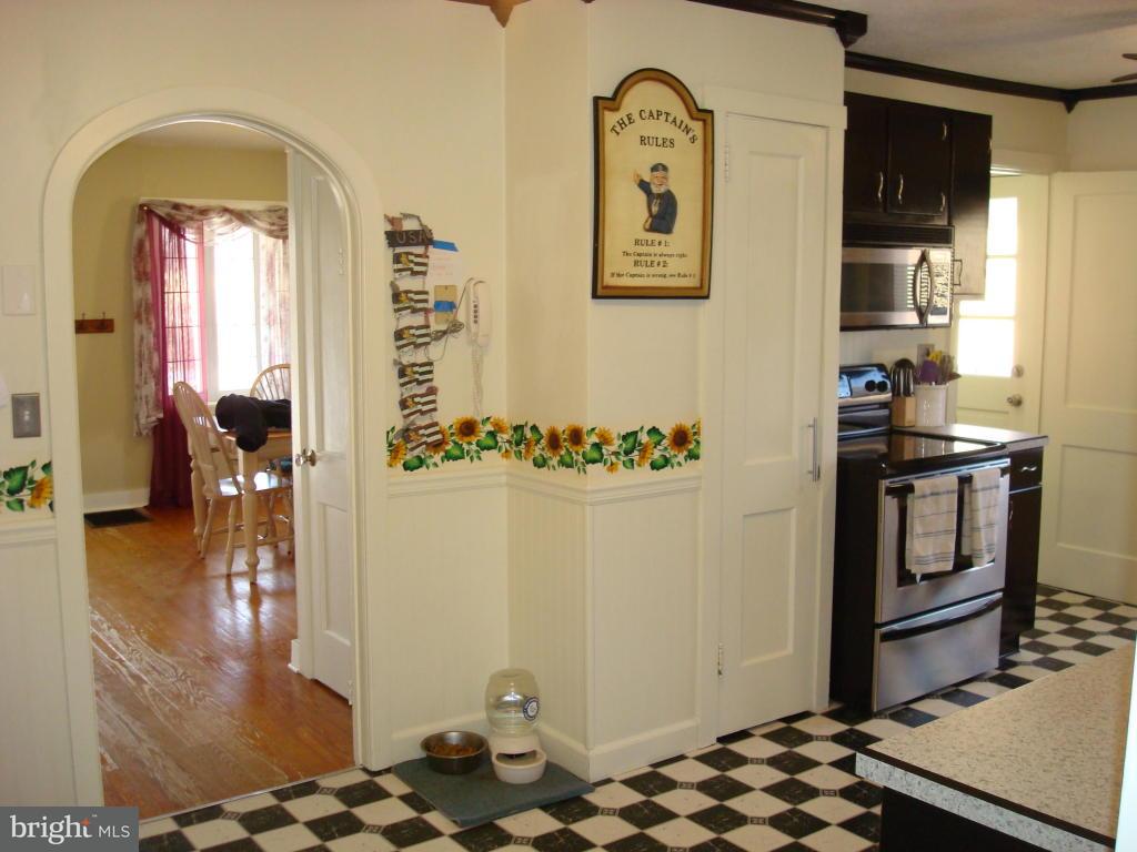 447 Middletown Road Hummelstown, PA 17036 - Photo 3 of 14 Gallery Image 3