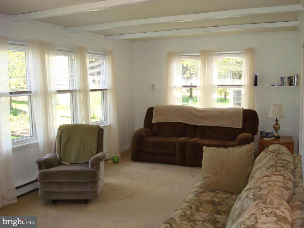 447 Middletown Road Hummelstown, PA 17036 - Photo 7 of 14 Gallery Image 7