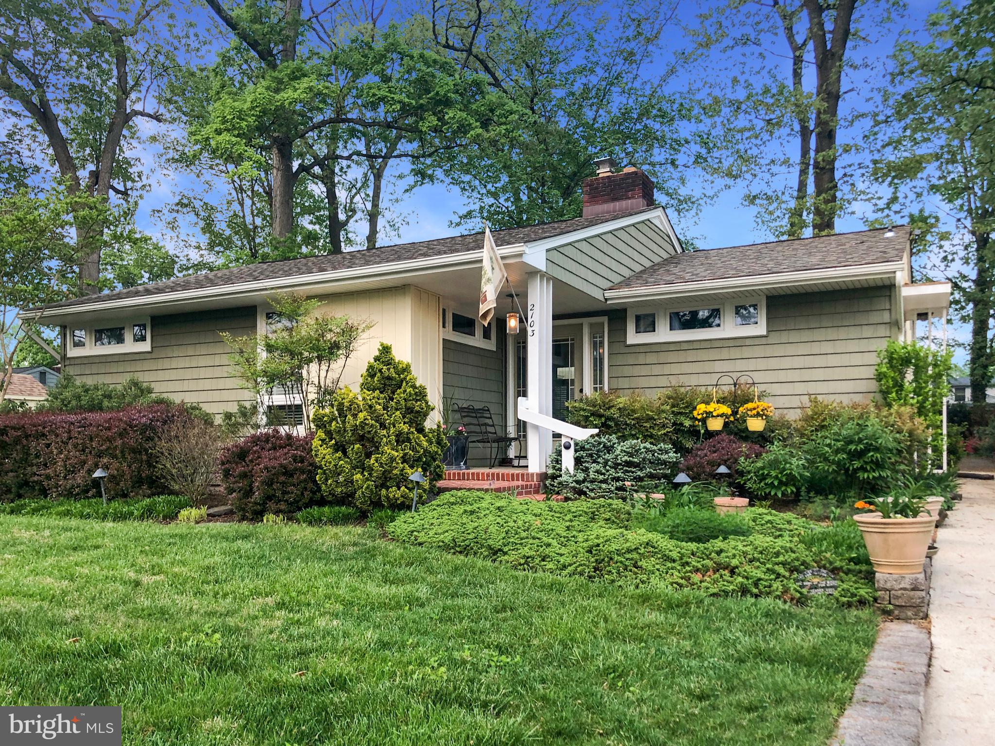 2103 Oak Lodge Road Catonsville, MD 21228 - Photo 2 of 39 Siding & roof have been replaced