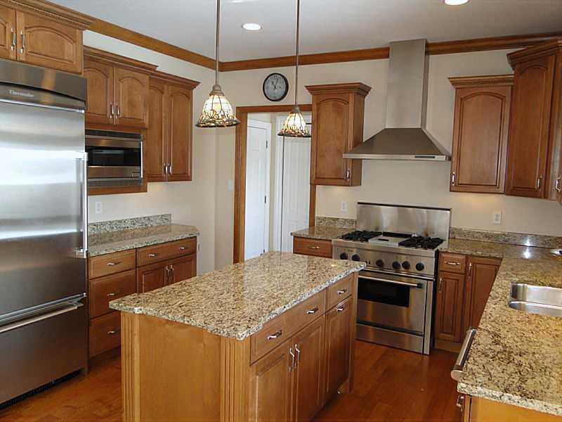2358 Ridge Road Jefferson Hills, PA 15332 - Photo 9 of 25 Kitchen.