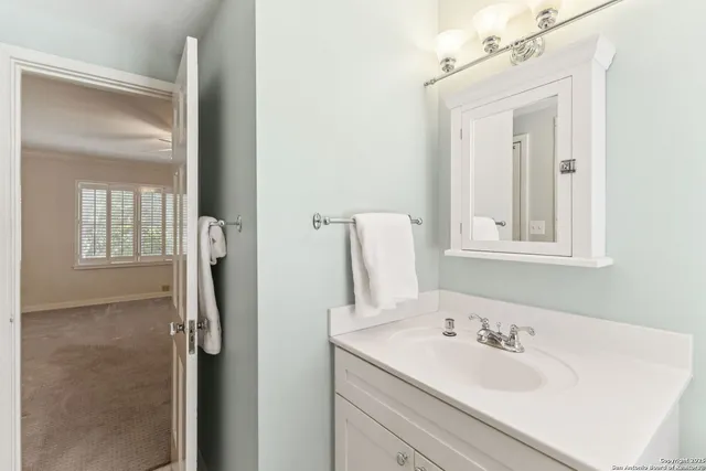 $1,195,000 | 420 Grandview Place, Terrell Hills, TX 78209