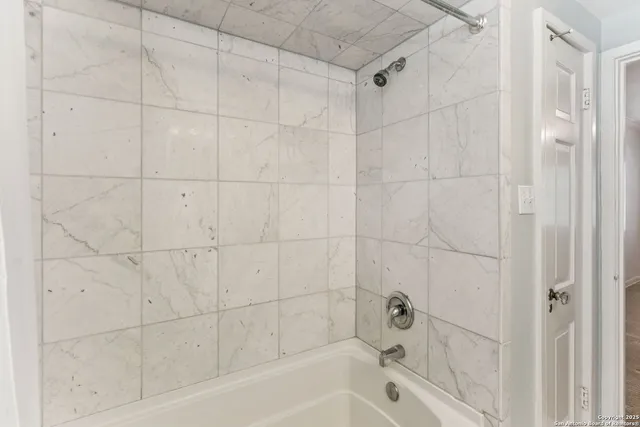 $1,195,000 | 420 Grandview Place, Terrell Hills, TX 78209