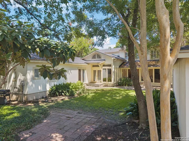 $1,195,000 | 420 Grandview Place, Terrell Hills, TX 78209