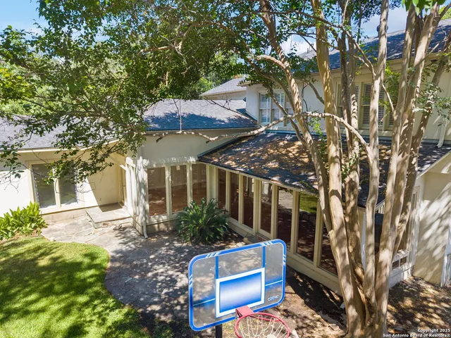 $1,195,000 | 420 Grandview Place, Terrell Hills, TX 78209