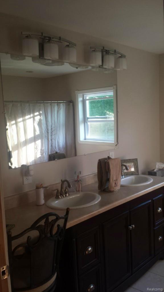9505 Brandon Road Avoca, MI 48006 - Photo 42 of 45 20150624_072754.jpg