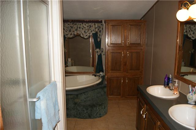 9103 New Hope Road Cadiz, KY 42211 - Photo 8 of 19 Gallery Image 8