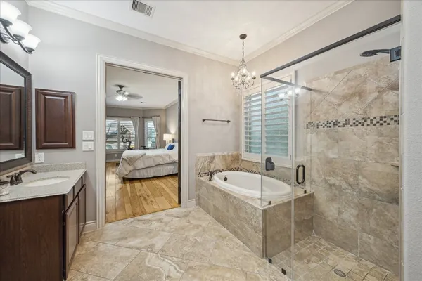 $1,125,000 | 848 Signature Cove, League City, TX 77573