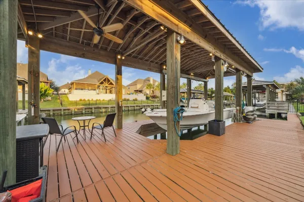 $1,125,000 | 848 Signature Cove, League City, TX 77573