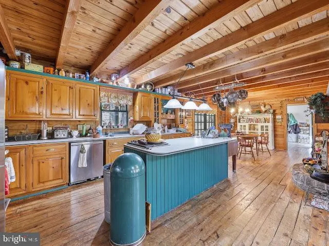 $599,900 | 924 Mays Landing Road, Hammonton, NJ 08037