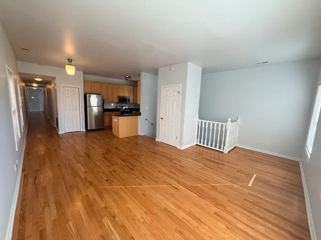 $1,850 | 6823 South Dorchester Avenue, Unit 3, Chicago, IL 60637