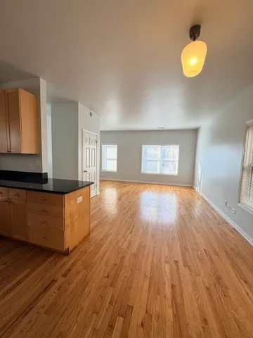 $1,850 | 6823 South Dorchester Avenue, Unit 3, Chicago, IL 60637