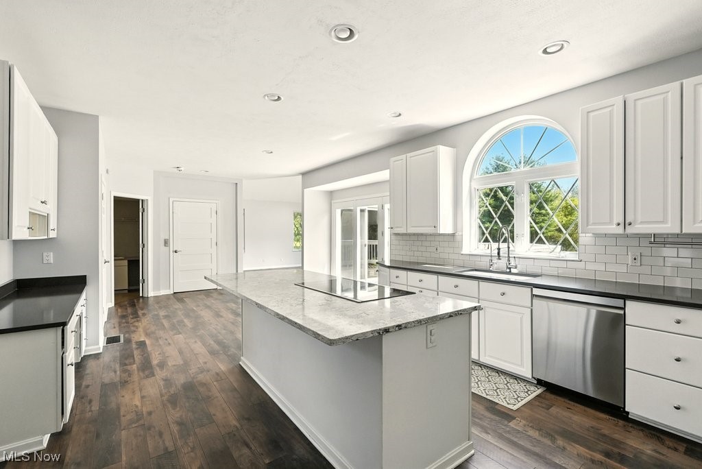 1478 Bell Road Chagrin Falls, OH 44022 - Photo 12 of 48 Gallery Image 12