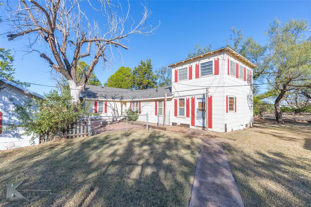 405 South Hinton Street Benjamin, TX 79505 - Photo 25 of 40 View of front facade