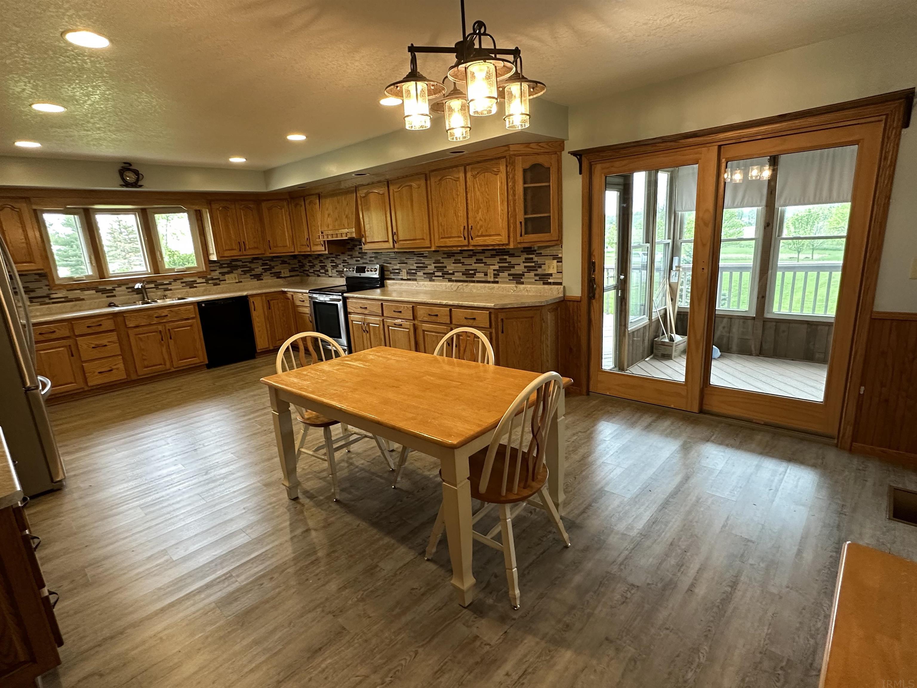 21727 Hurshtown Road Grabill, IN 46741 - Photo 6 of 34