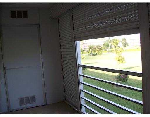 2009 Lincoln A, Unit 2009 Boca Raton, FL 33434 - Photo 5 of 5 Additional Photo