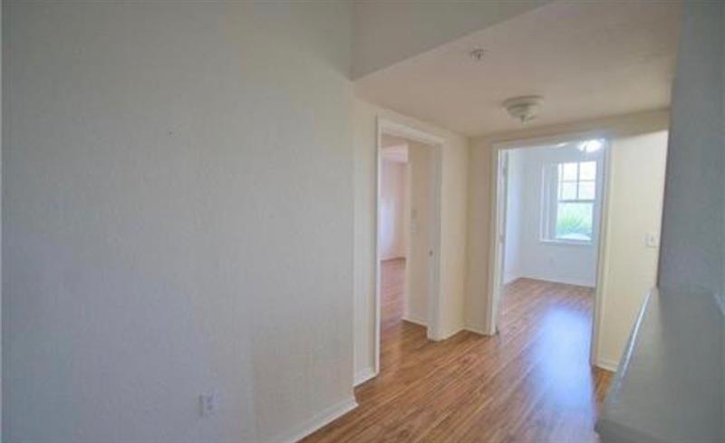 6540 West Sample Road, Unit 6540 Coral Springs, FL 33067 - Photo 14 of 23 hallway 6540