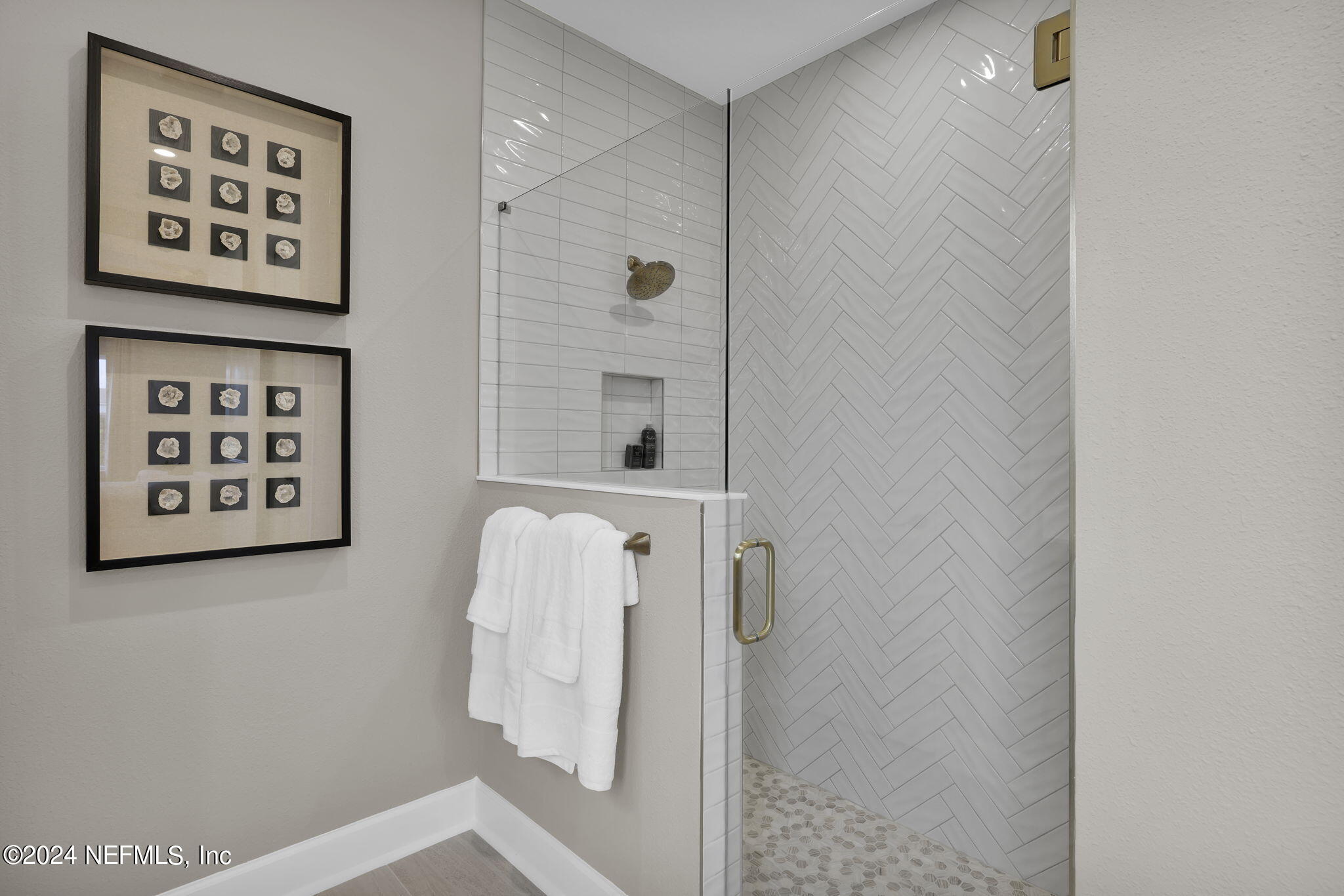 861 Goldenrod Drive St. Augustine, FL 32092 - Photo 60 of 83 a bathroom with a shower and a sink