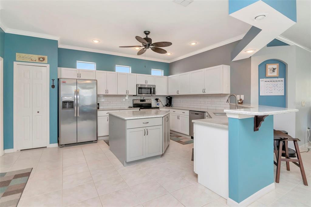 8205 Ponkan Road Land O Lakes, FL 34637 - Photo 15 of 59