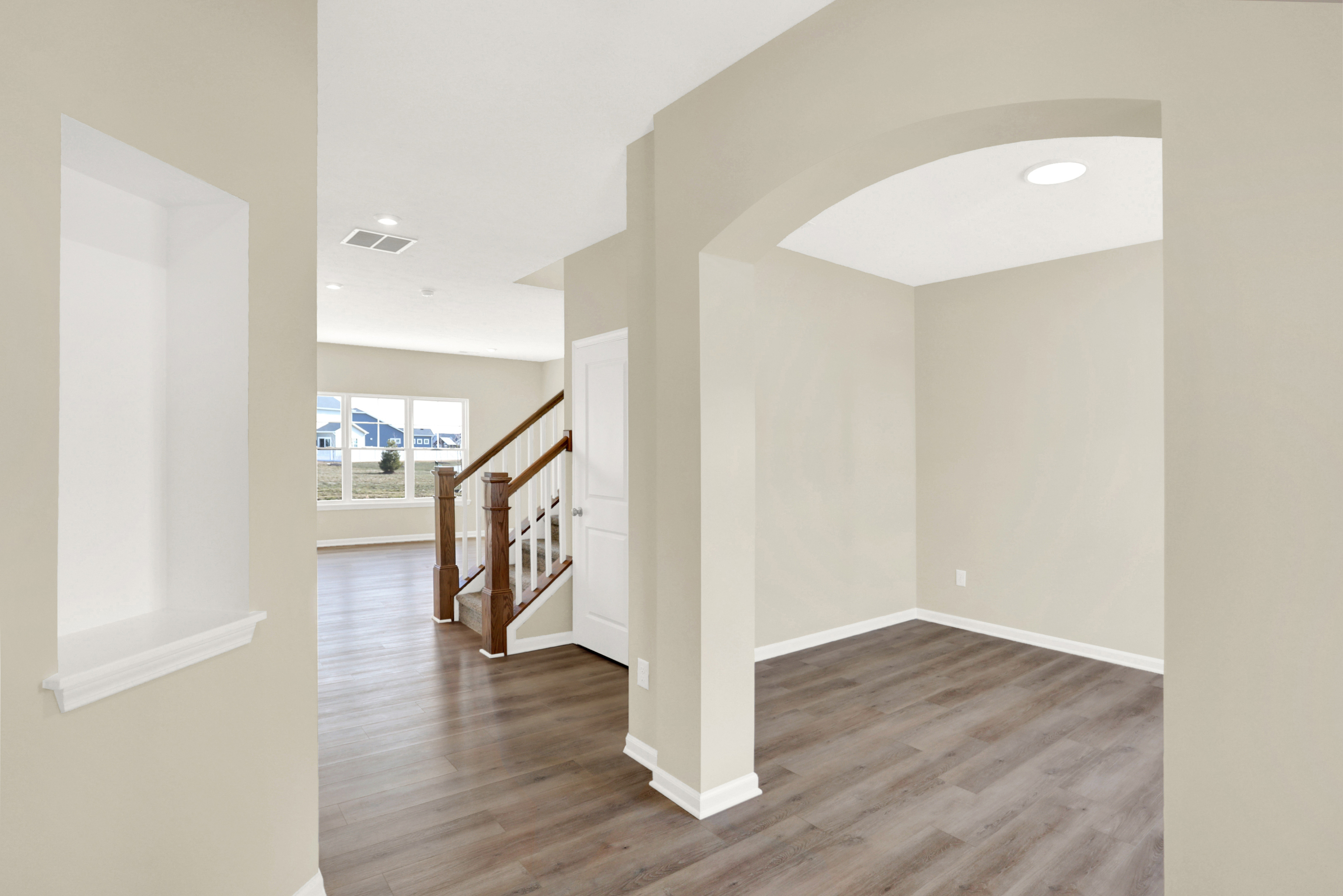 191 Lynnette Way Cumberland, IN 46229 - Photo 5 of 48