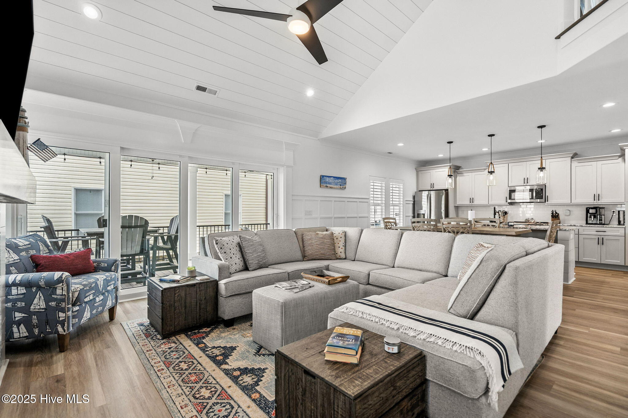 402 17th Street Sunset Beach, NC 28468 - Photo 8 of 47 39-web-or-mls-DSC05769