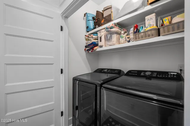 $1,320,000 | 402 17th Street, Sunset Beach, NC 28468