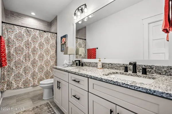 $1,320,000 | 402 17th Street, Sunset Beach, NC 28468