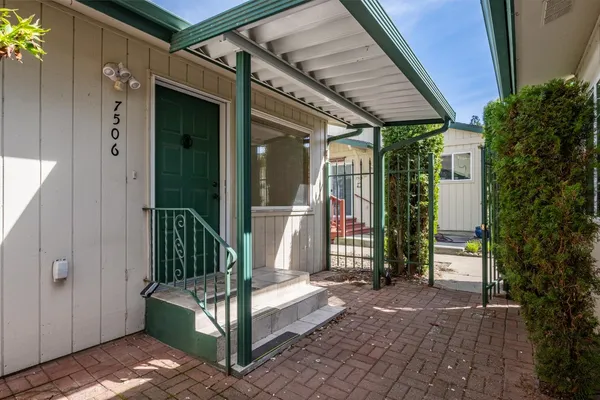 $325,000 | 7506 West Johannsen Avenue, Nine Mile Falls, WA 99026