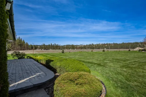 $325,000 | 7506 West Johannsen Avenue, Nine Mile Falls, WA 99026