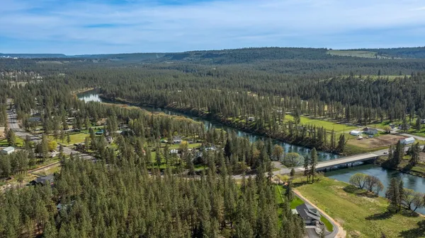 $325,000 | 7506 West Johannsen Avenue, Nine Mile Falls, WA 99026
