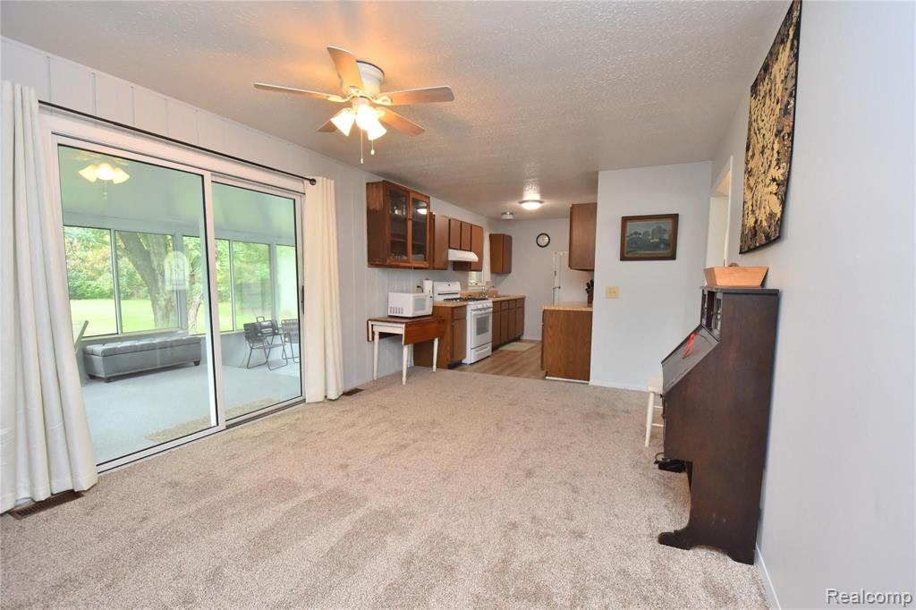 8385 Potter Road Flushing, MI 48433 - Photo 18 of 42 Gallery Image 18
