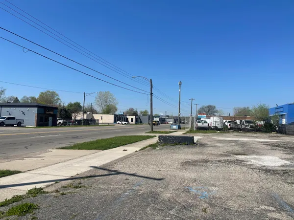 $157,800 | 22110 West Warren Avenue, Redford, MI 48239