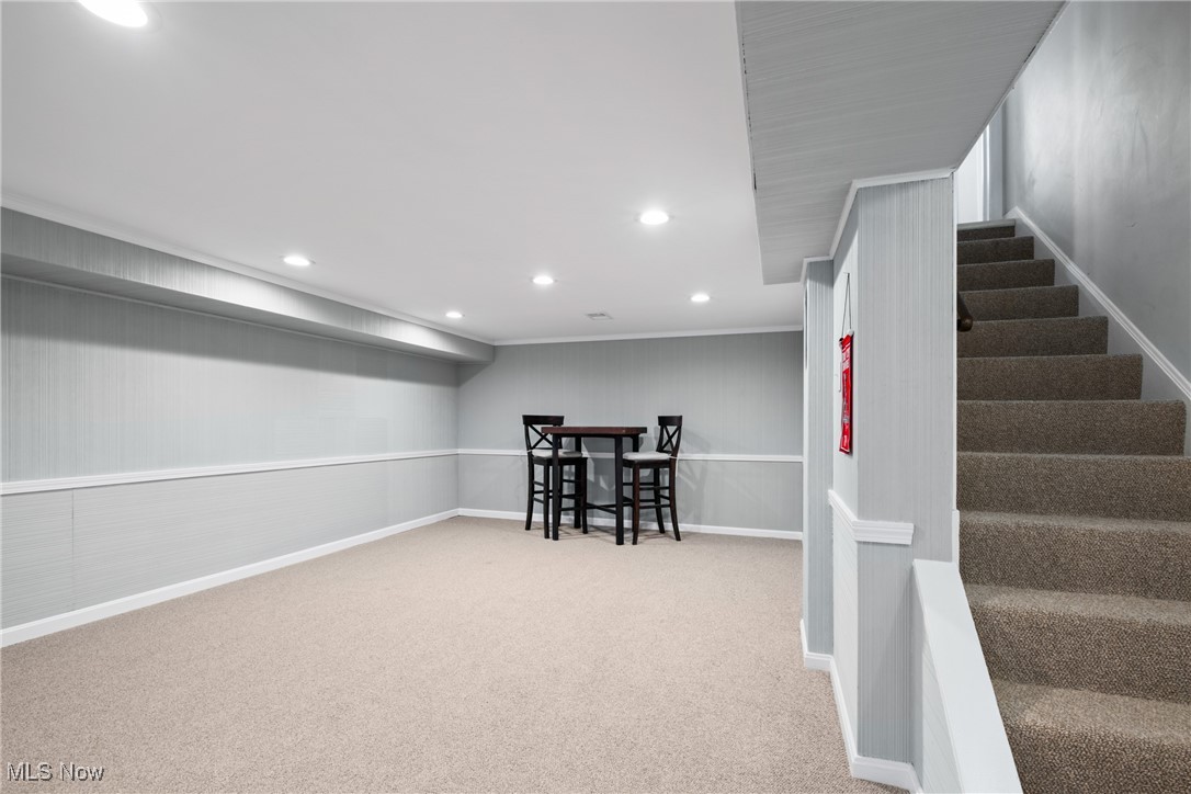 2414 Loyola Road Cleveland, OH 44118 - Photo 35 of 42 Gallery Image 35