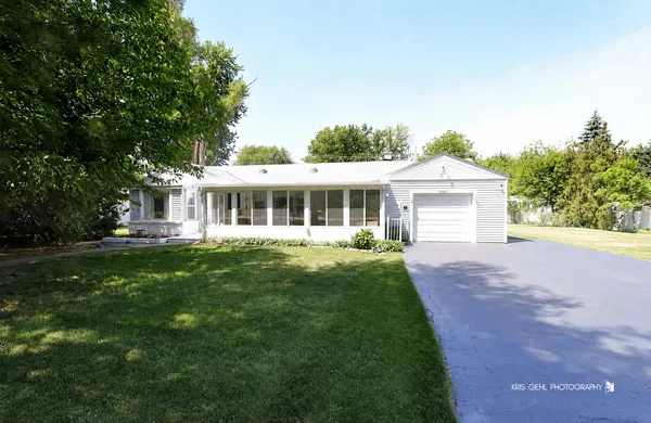 $285,000 | 21452 West Sarah Drive, Lake Villa, IL 60046