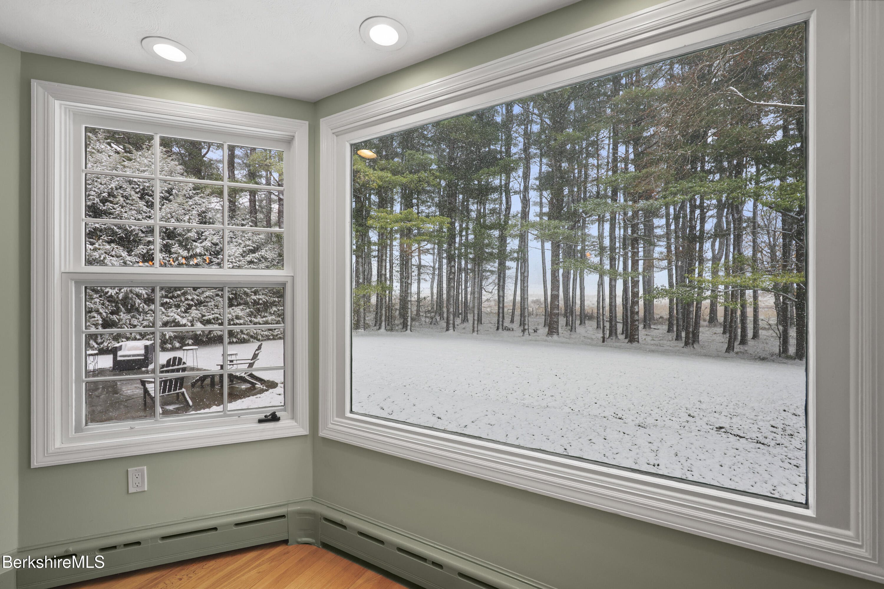 69 Gravesleigh Terrace Pittsfield, MA 01201 - Photo 21 of 84 55 Dining Room