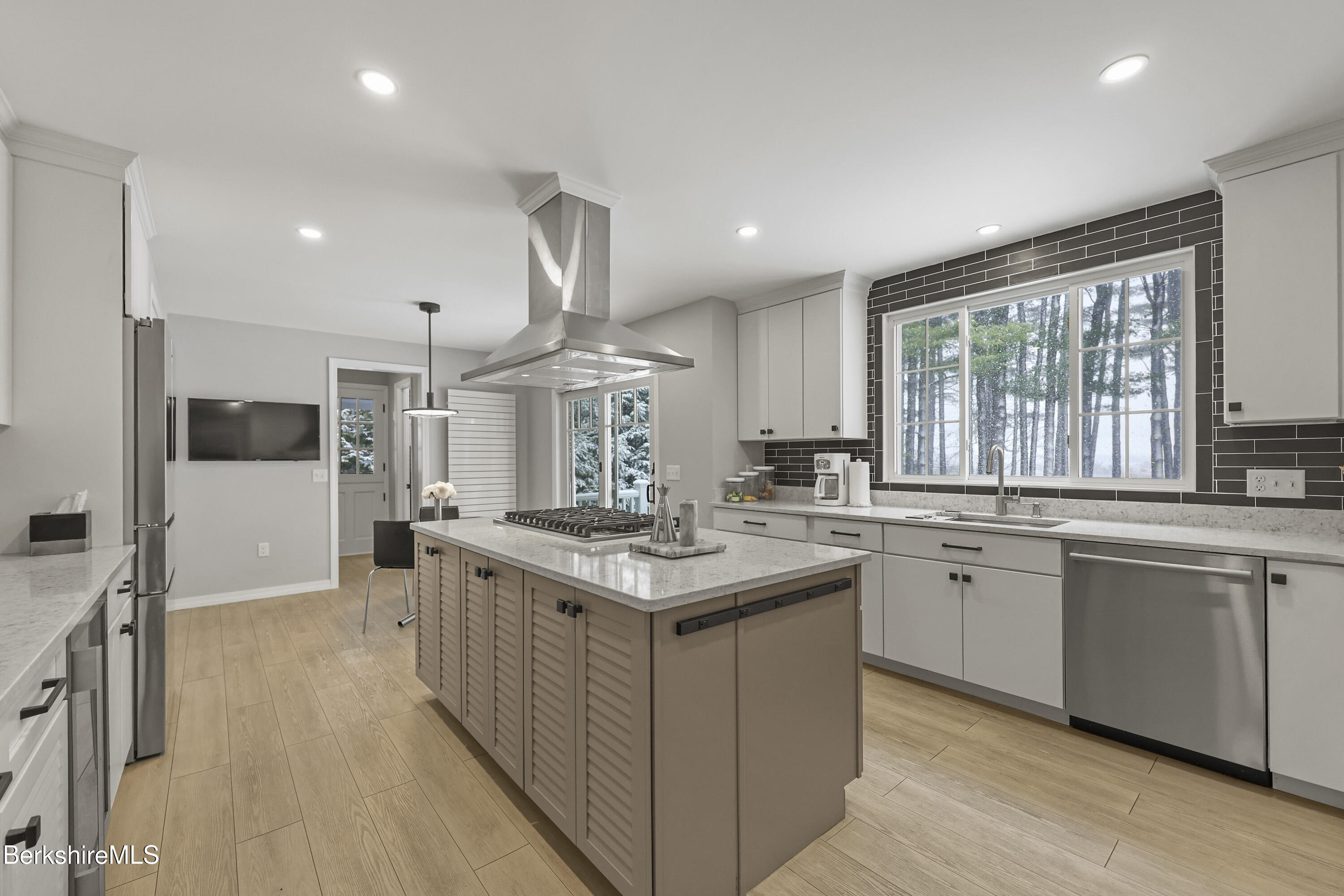 69 Gravesleigh Terrace Pittsfield, MA 01201 - Photo 28 of 84 a kitchen with stainless steel appliances granite countertop a sink and a stove