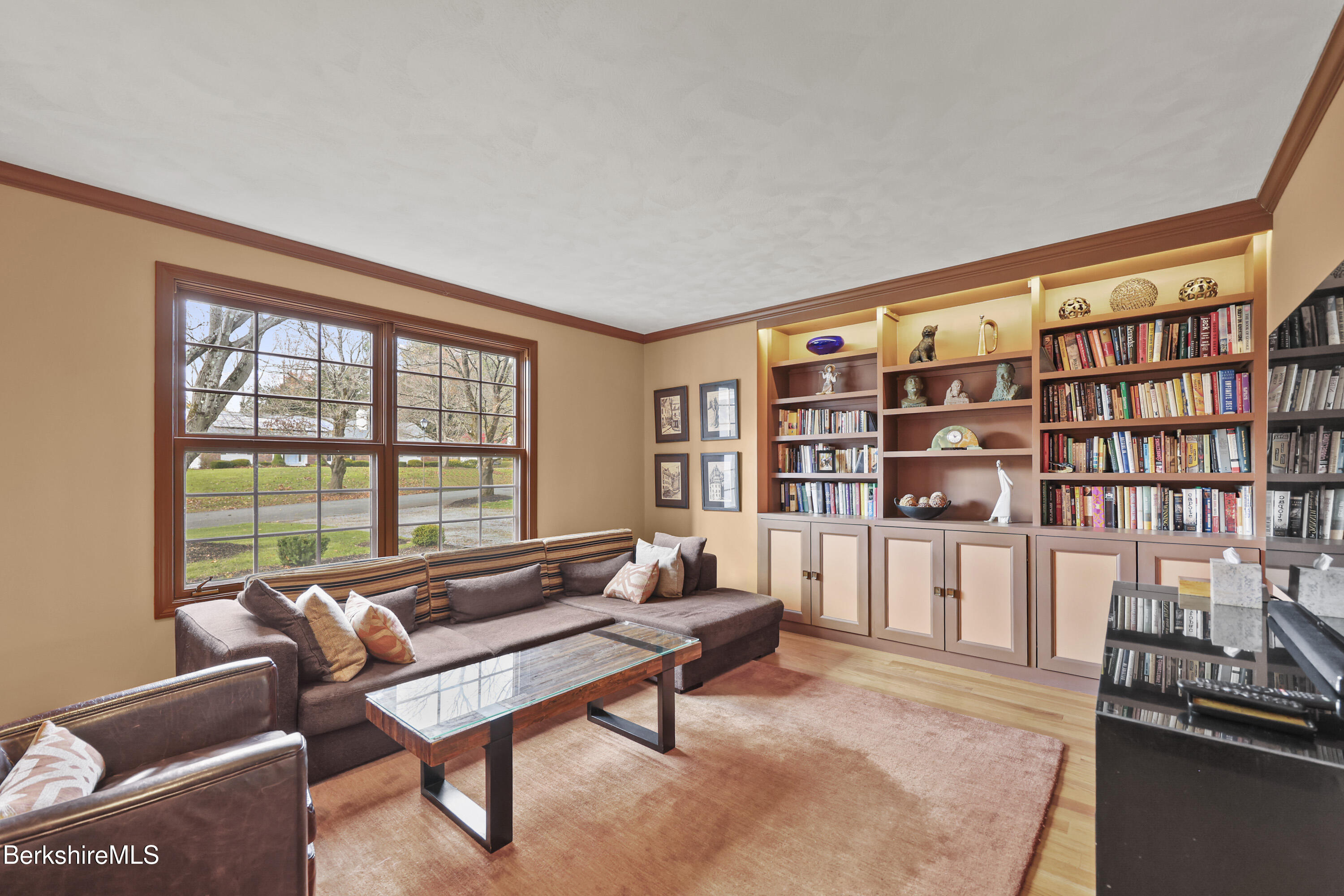 69 Gravesleigh Terrace Pittsfield, MA 01201 - Photo 41 of 84 190 Den