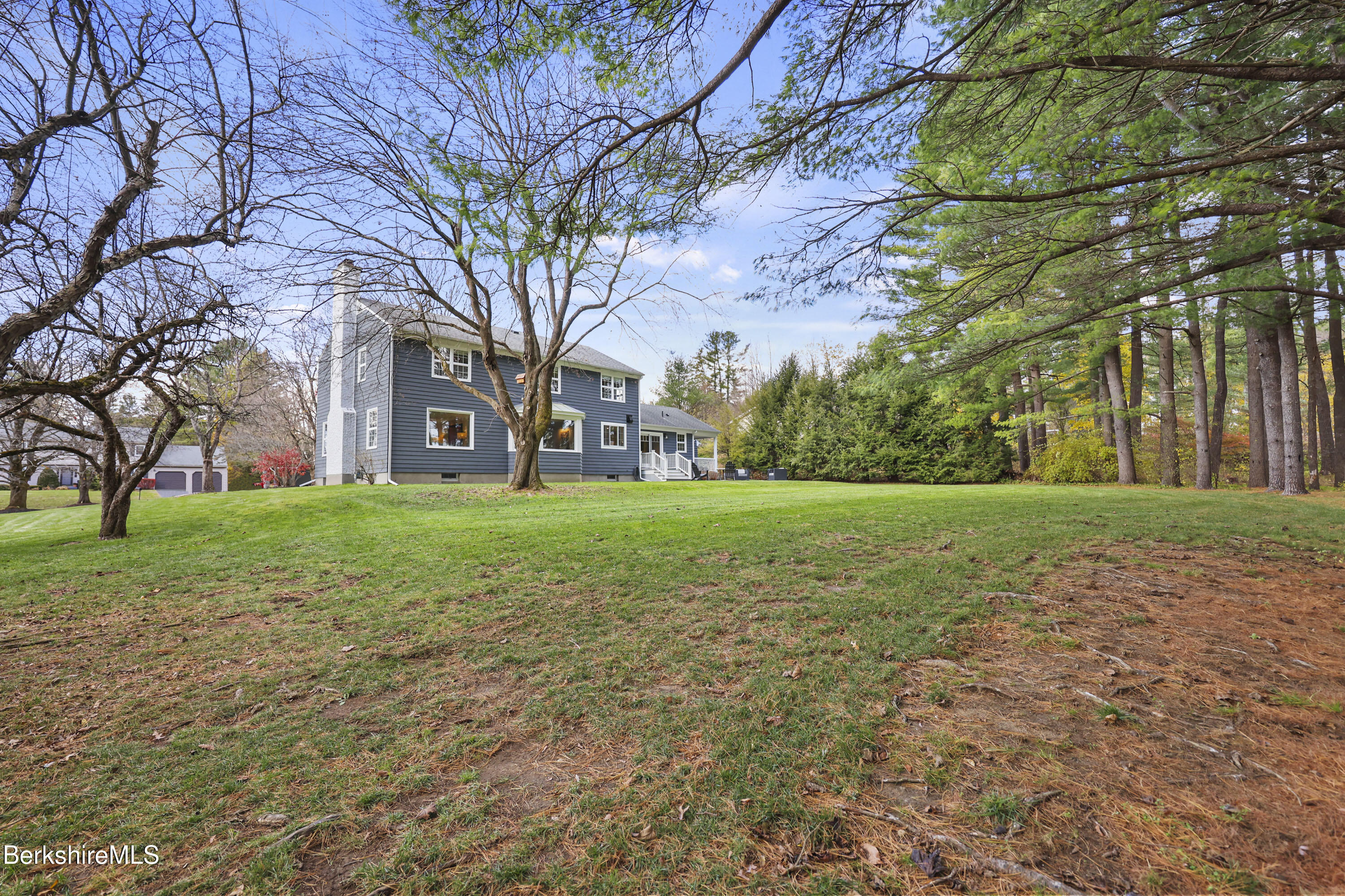 69 Gravesleigh Terrace Pittsfield, MA 01201 - Photo 78 of 84 370 Back Yard