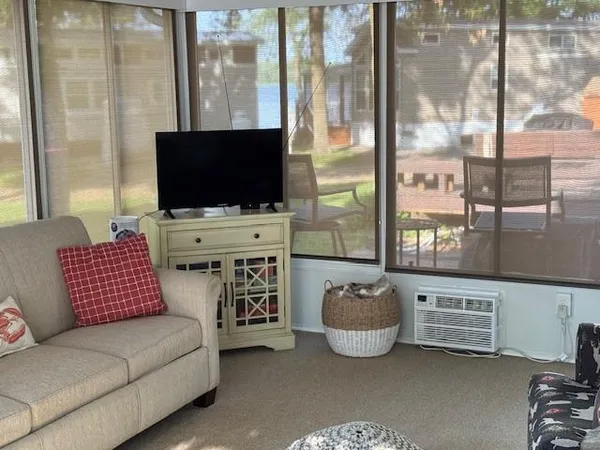 $154,900 | 2221 Reubens Lane Southwest, Unit 20, Farwell, MN 56327