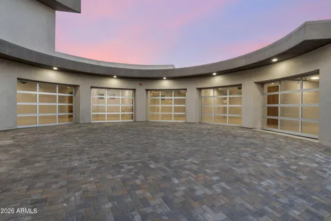 $10,000,000 | 6800 North 39th Place, Paradise Valley, AZ 85253
